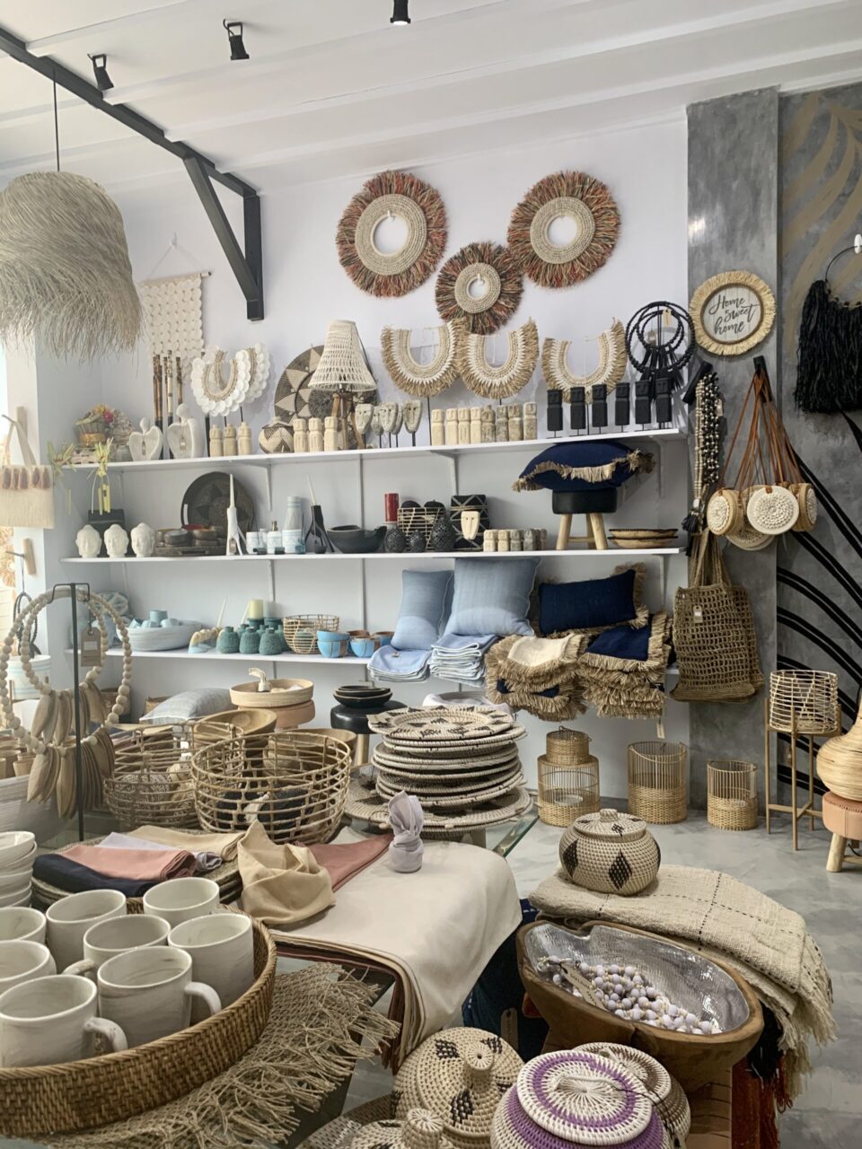 Homewares abroad Pigee