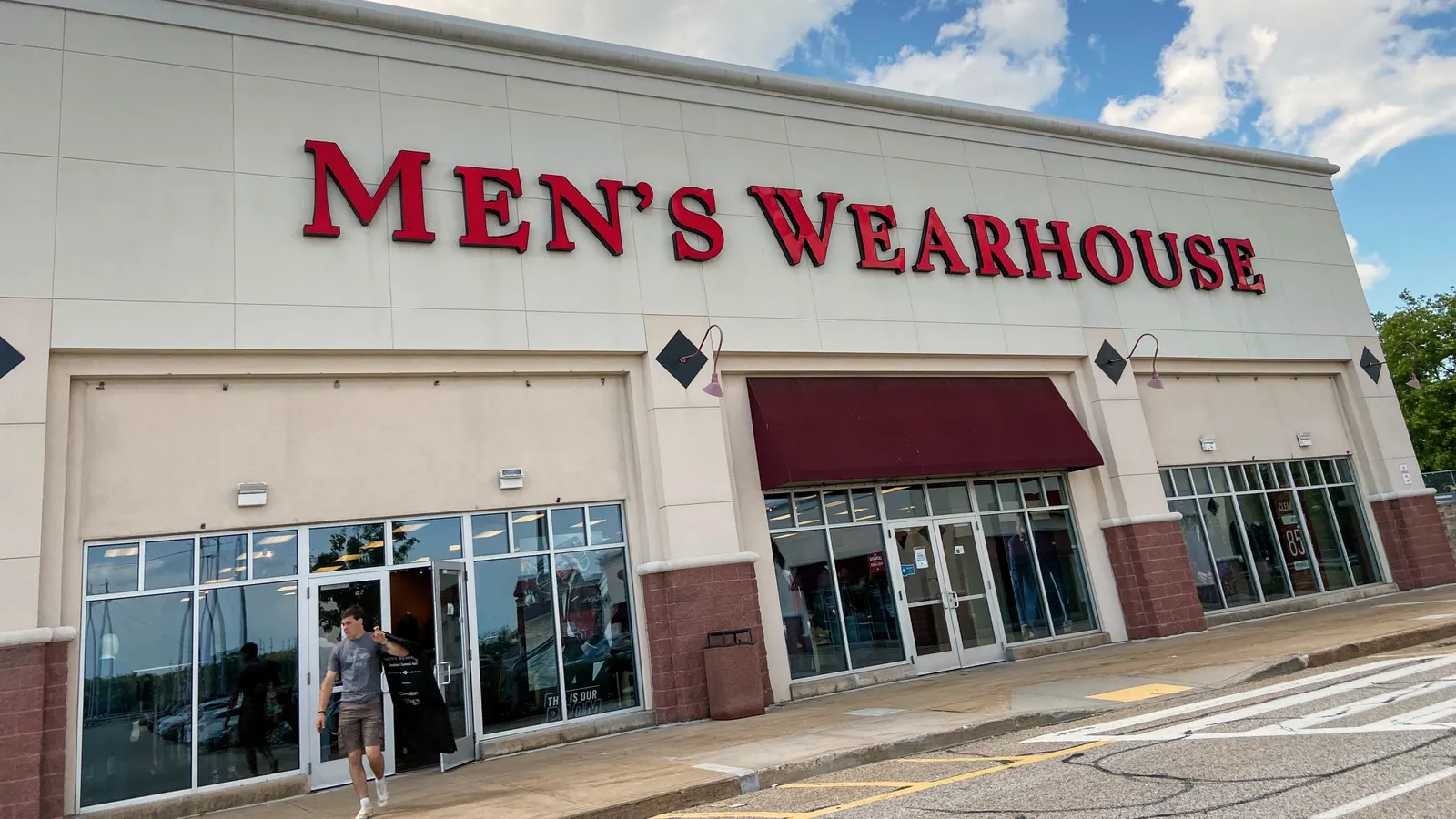 Storefront representing Tailored Brands' retail expansion plans after its IPO filing